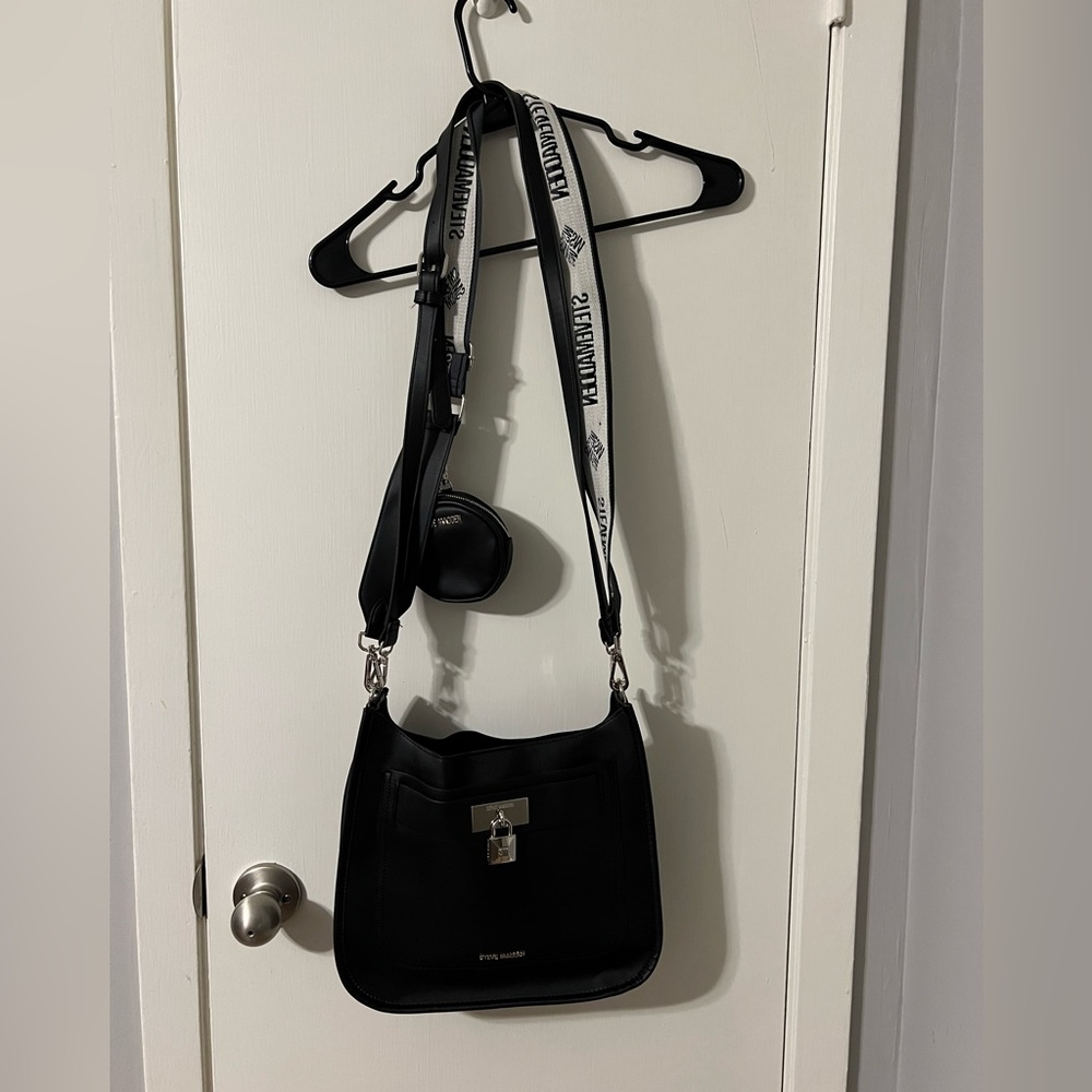 Steve Madden Bags | Steve Madden Black Bingrid Crossbody Bag